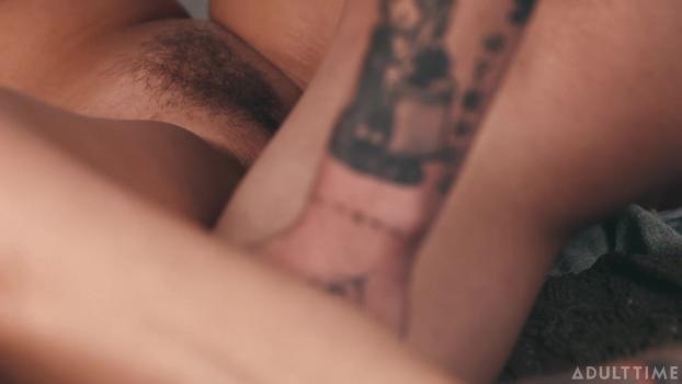 CaughtFapping.25.07.08.Kell.Fire.Power.Outage.Mis-Fap.XXX.1080p.HEVC.x265.PRT