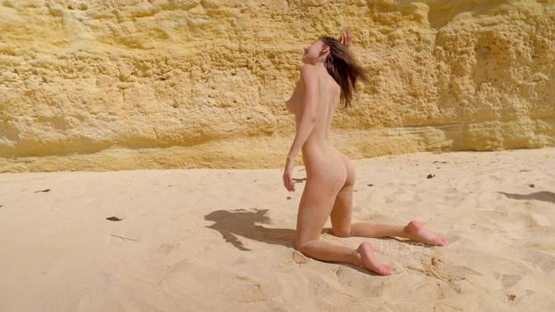 Hegre.25.07.15.Anna.L.Sexy.Beach.Shoot.XXX.1080p.HEVC.x265.PRT