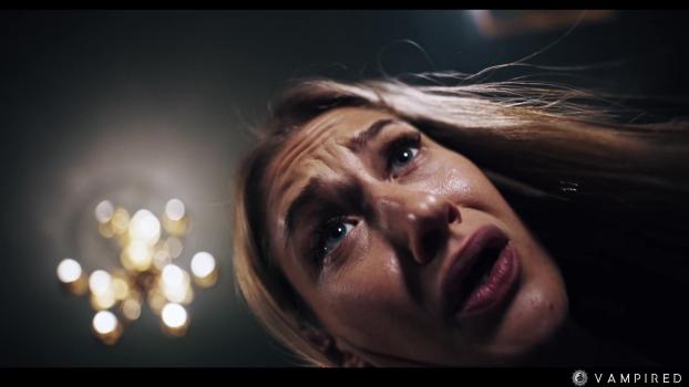 Vampired.25.06.20.Octavia.Red.Talia.Mint.And.Tiffany.Tatum.Hunters.XXX.1080p.HEVC.x265.PRT