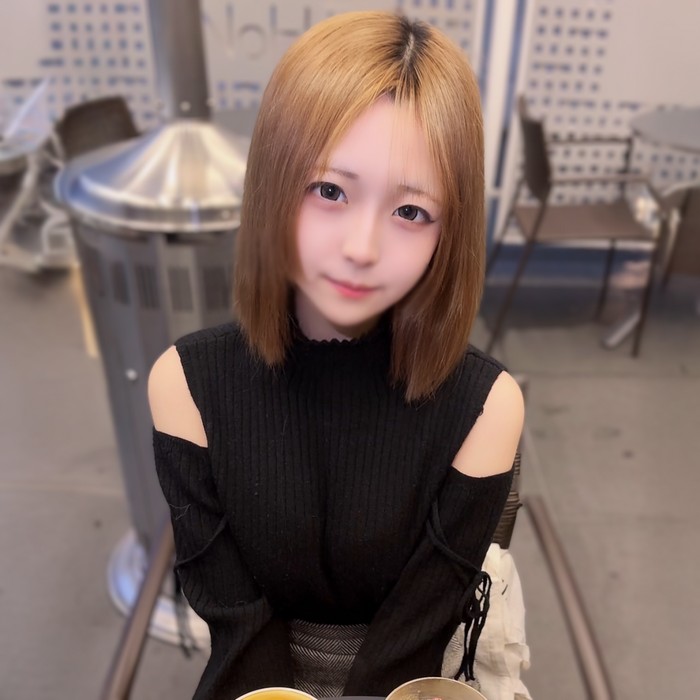 FC2-PPV-4723001 【純粋清楚】「待って…ｱ''ｱ''…ｲｸﾞ」最近まで18歳保育〇生。完全ウブな降臨。快感のあまり濁音喘ぎでガチ痙攣。ﾋｸﾋｸする未開通ま〇こに種付けプレス