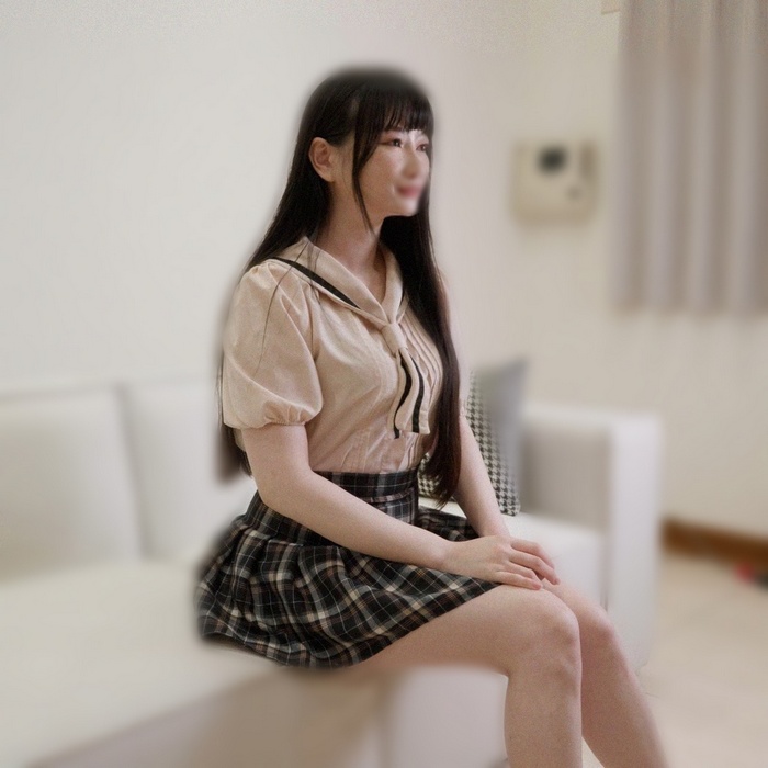 FC2-PPV-4746064 【無修正】清楚系なのに快楽狂いの美白の極上**大生「デカチンが大好き！」初のAV撮影で大興奮！