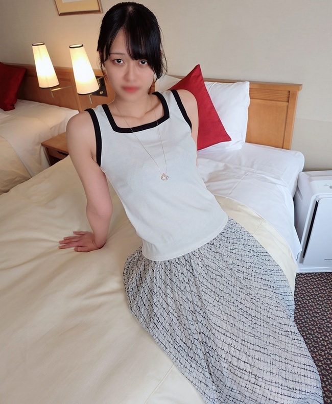 FC2-PPV-4687503 【初撮り/無】バレーボールで鍛えた肉体美を全て大開放～ファッションモデル並みの170cm短大生をやりたい放題！！2週間ため込んだキンタマがカラカラになるまで無限発射 /真希