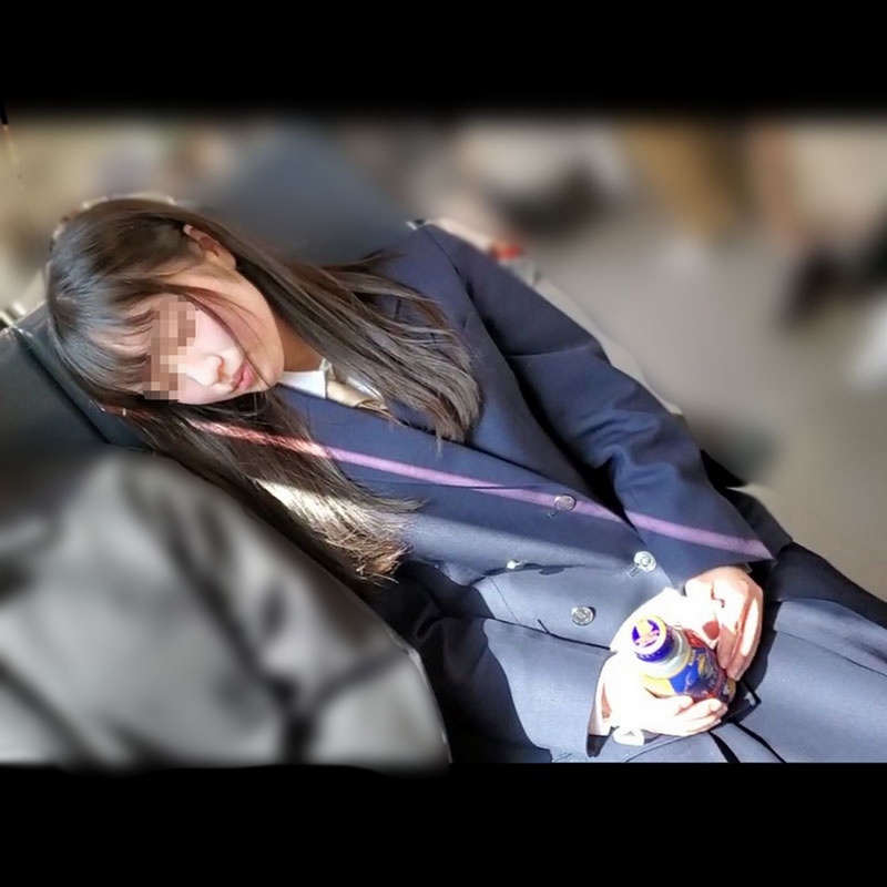 FC2-PPV-4712907 【高画質リマスター版顔出し・2003年生】色白黒髪ロングの優等生。二人きりの旅…